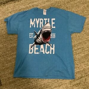 Gildan XL myrtle beach shark tee